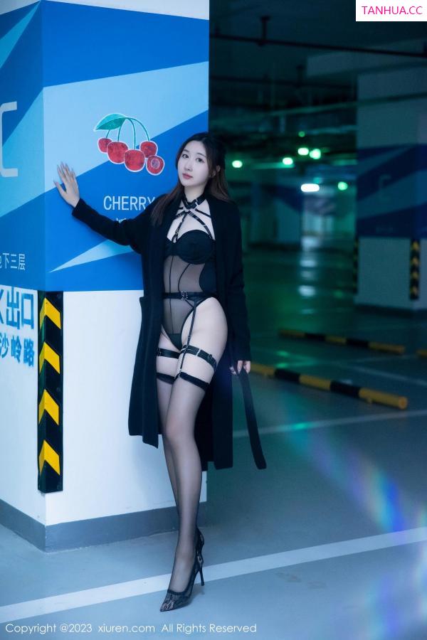 江真真  [XiuRen]高清写真图 2023.04.27 No.6650 江真真 黑丝美臀第6张图片